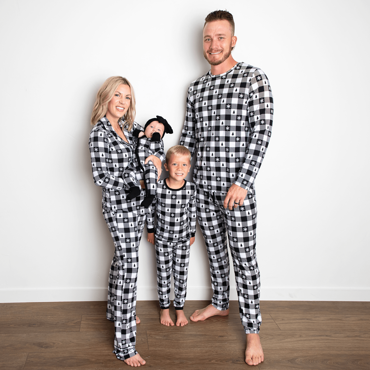 Crew Neck Bamboo Christmas Pajamas - Che Cose Belle