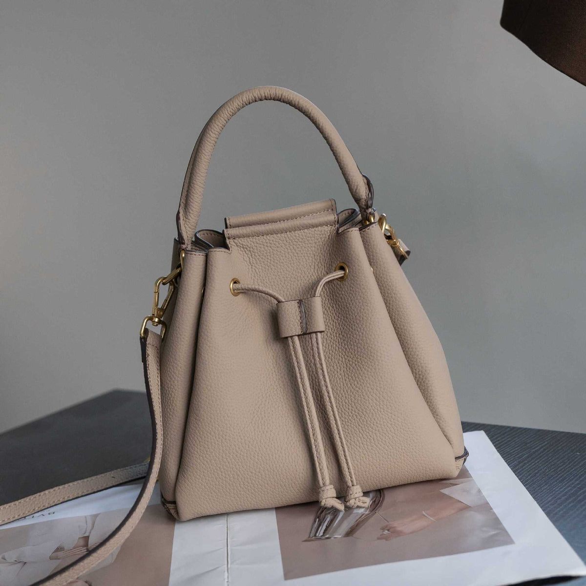 Cross-border TOGO Top-grain Leather Drawstring Bucket Bag For Women, 2026 New Large-capacity Versatile Genuine Leather Handbag - Che Cose Belle