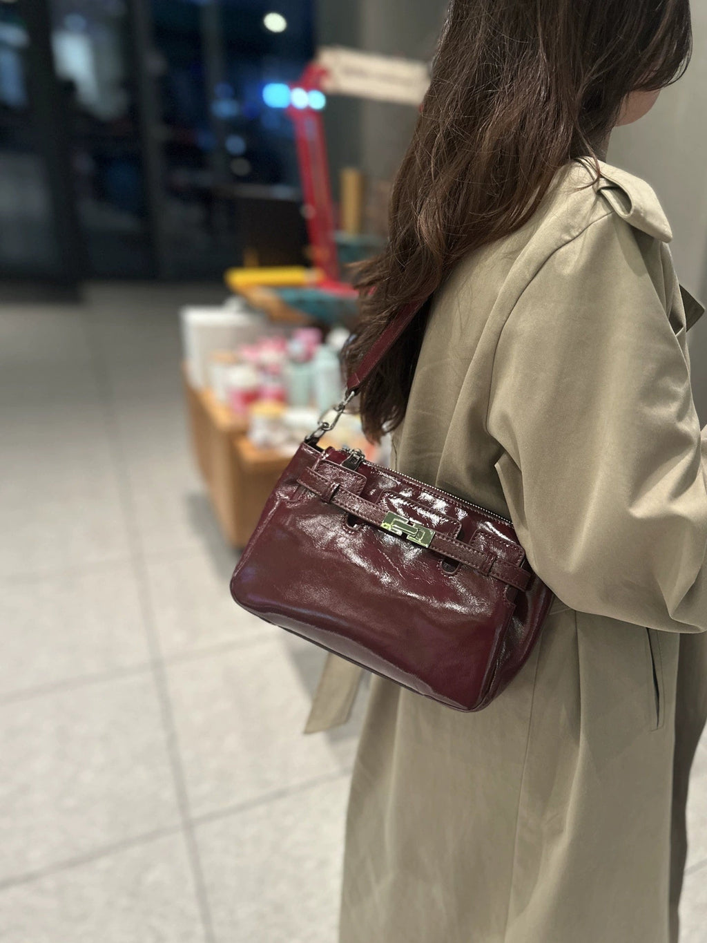 Custom Cross-Border Top-Grain Oil Wax Cowhide Underarm Bag 2026 New OEM Vintage-Feel Genuine Leather Handbag - Che Cose Belle