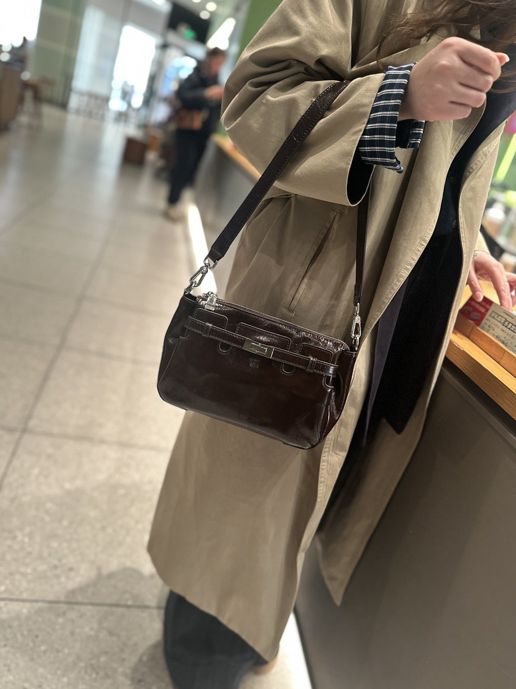 Custom Cross-Border Top-Grain Oil Wax Cowhide Underarm Bag 2026 New OEM Vintage-Feel Genuine Leather Handbag - Che Cose Belle
