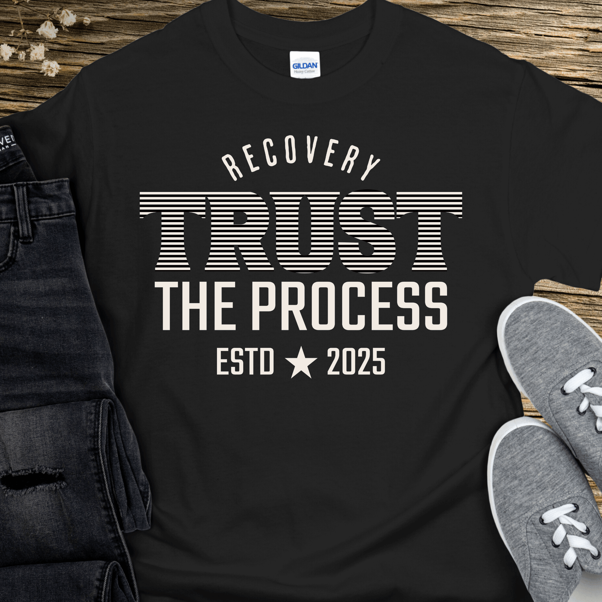 Custom Recovery T-Shirt | Inspiring Sobriety | Trust The Process - Che Cose Belle