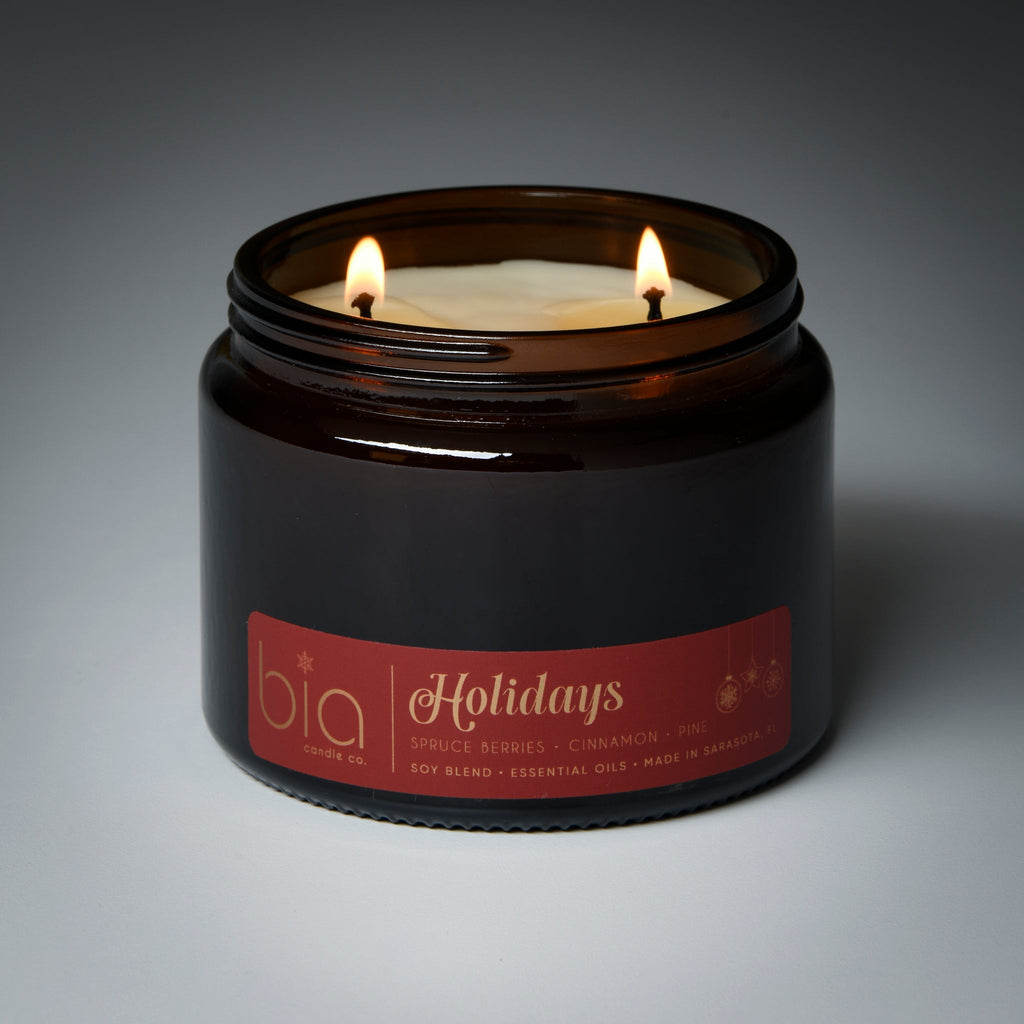 Holidays Christmas Soy Blend Candle — Orange Peel, Cinnamon & Vanilla