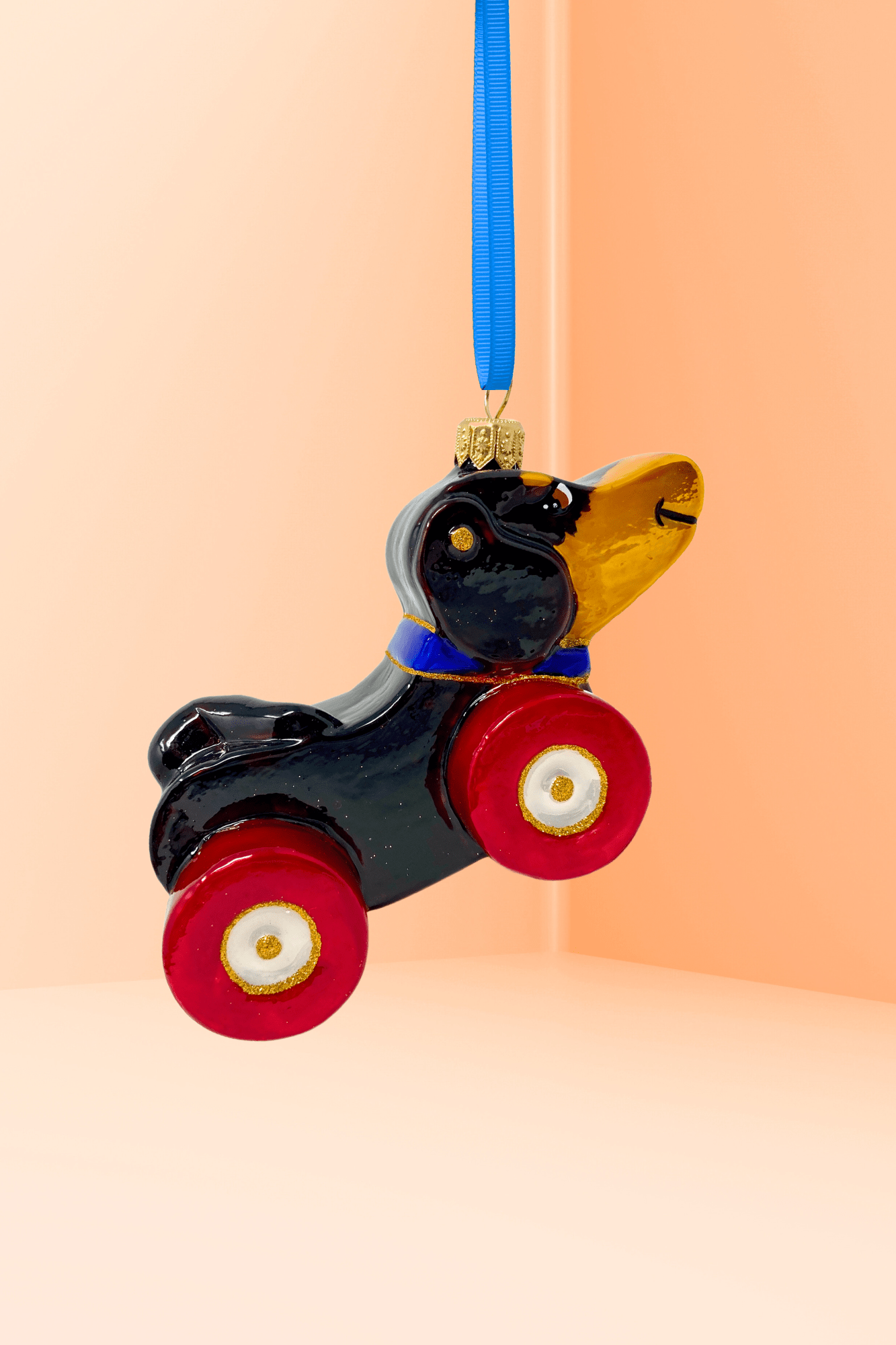 Dachshund Dog Pull Toy Glass Ornament - Che Cose Belle