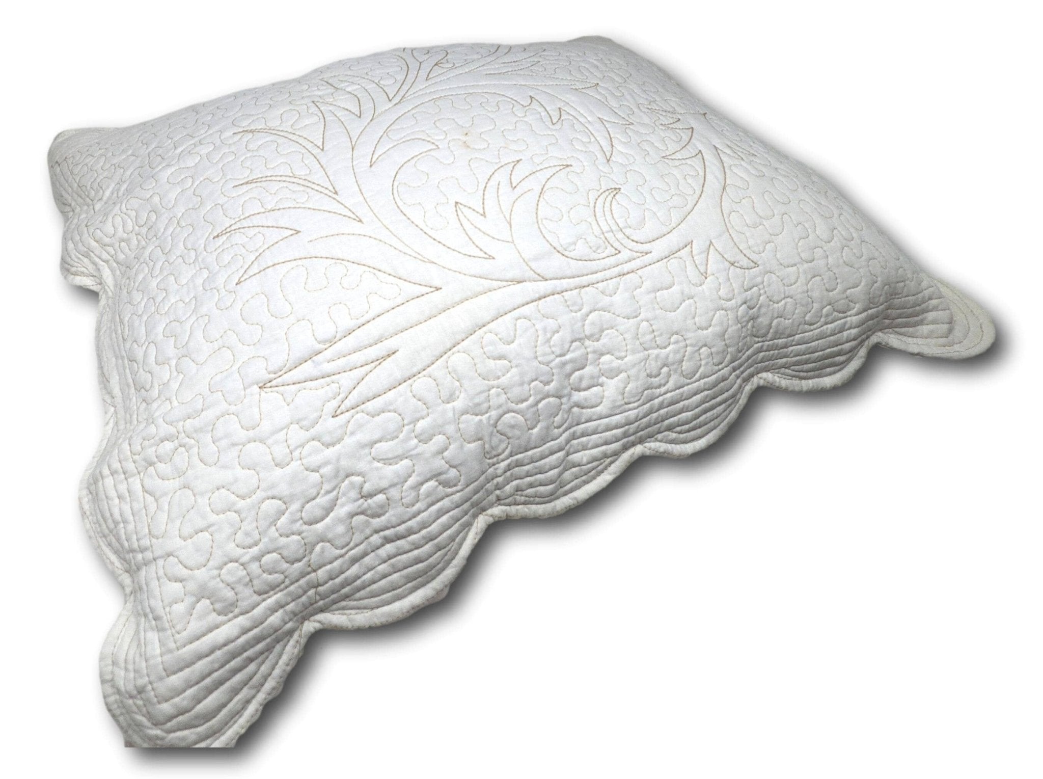 DaDa Bedding Elegant Cottage Ivory White Floral Matelassé Cotton Pillow Sham - Queen Size 20" x 30" (DXJ101796) - Che Cose Belle