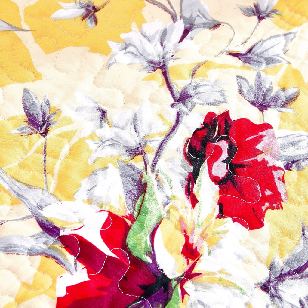 DaDa Bedding Yellow Floral Quilted Throw Blanket - Hummingbirds Farmhouse Red Flowers for Couch, Sofa or Bed- Scalloped Edges - 50 x 60 - Che Cose Belle