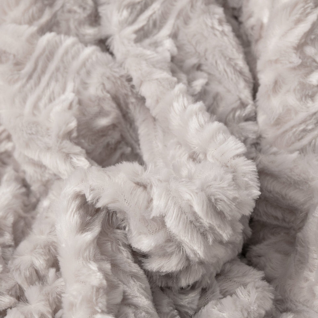 DaDalogy Lavender Grey Faux Fur Sherpa Throw Blanket - Che Cose Belle