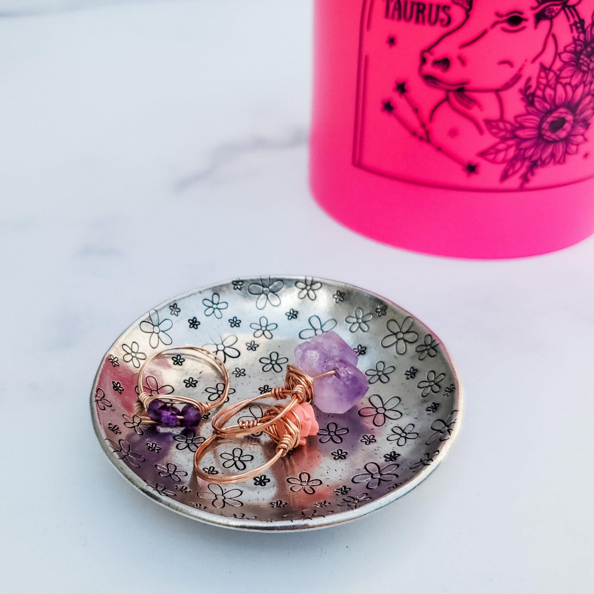 Daisy Pewter Ring Dish - Che Cose Belle