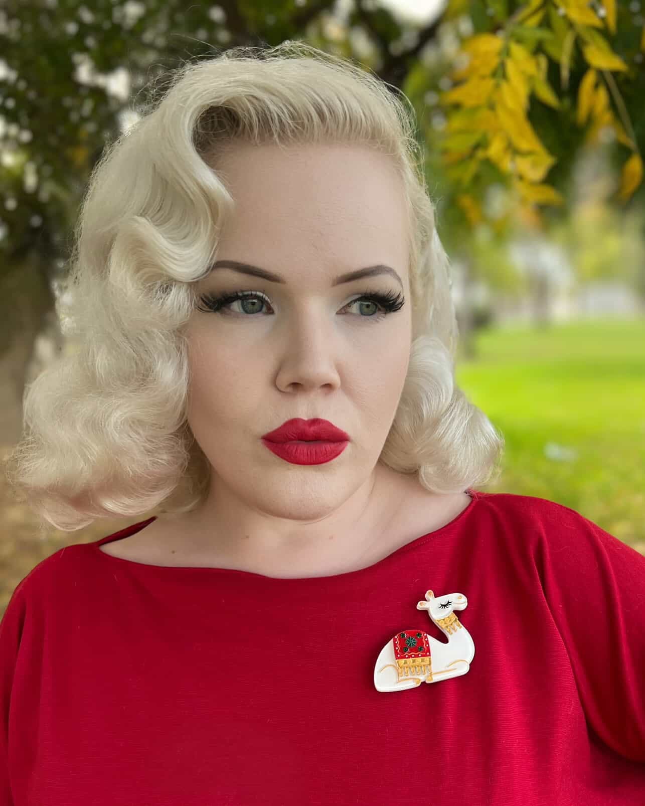 Desert Dreams Camel Brooch by 50's Vintage Dame x Lipstick & Chrome - Che Cose Belle