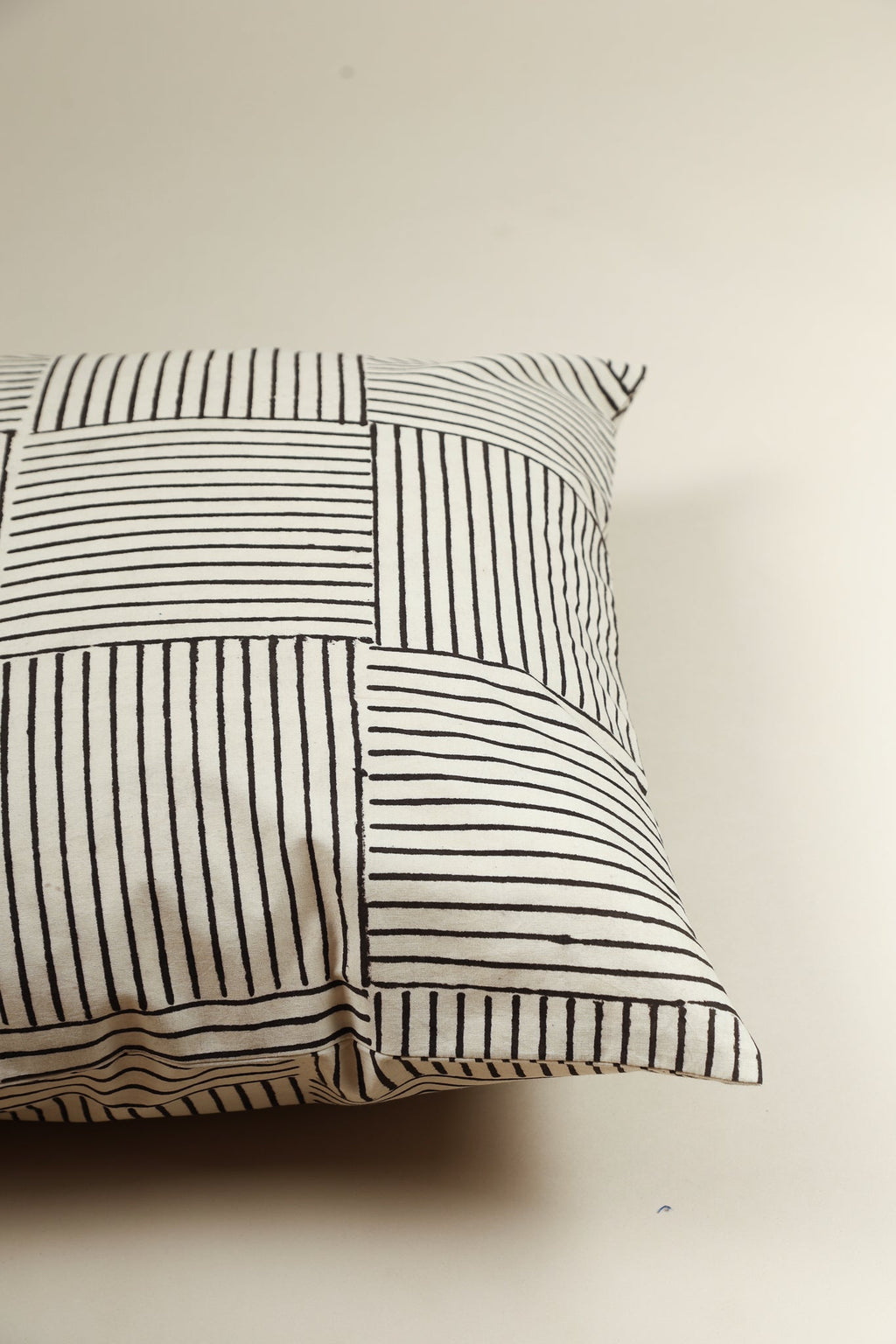 Desert Dunes Hand Block Print Pillow - Che Cose Belle