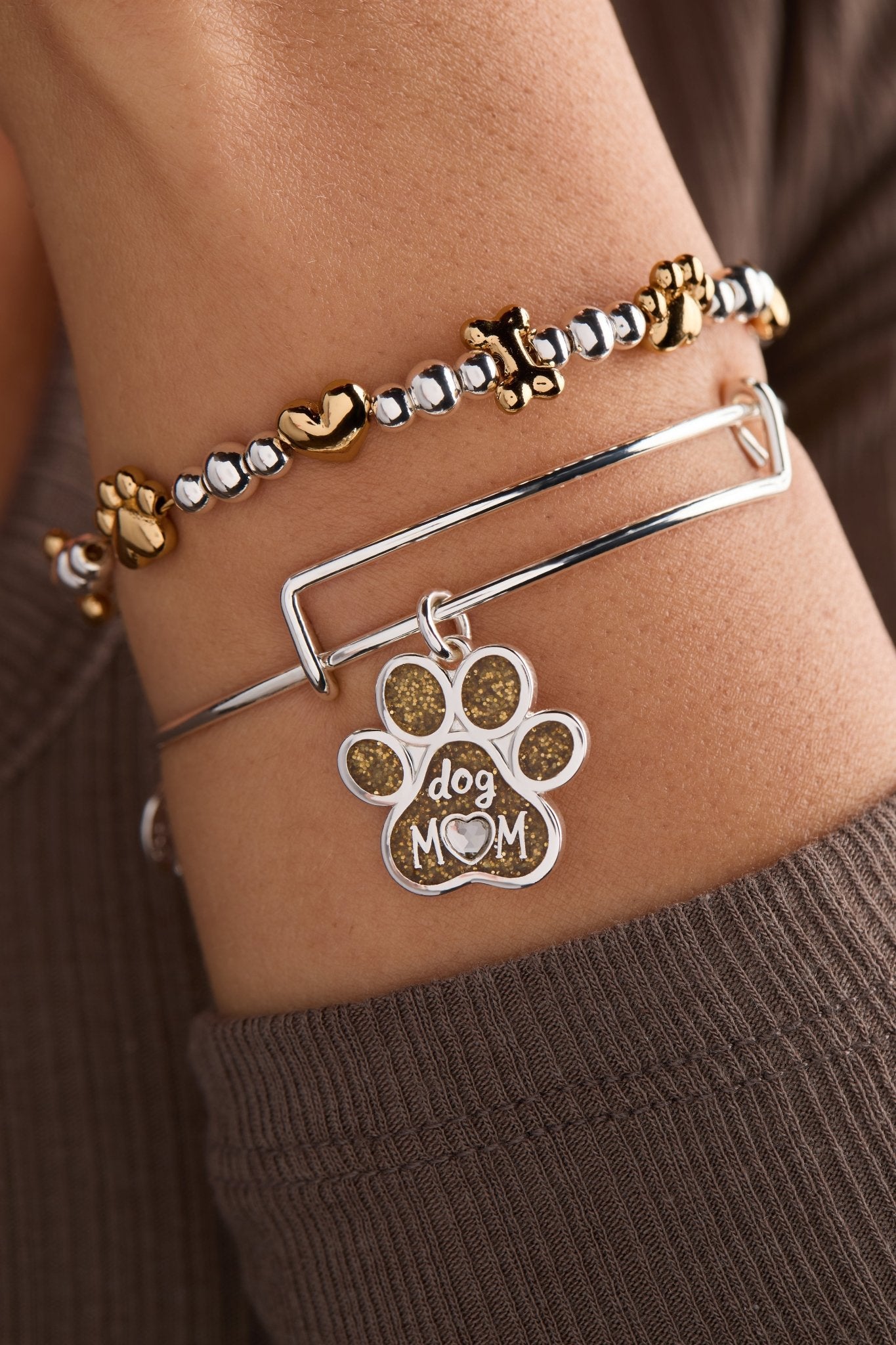 Dog Mom Charm Bangle - Che Cose Belle