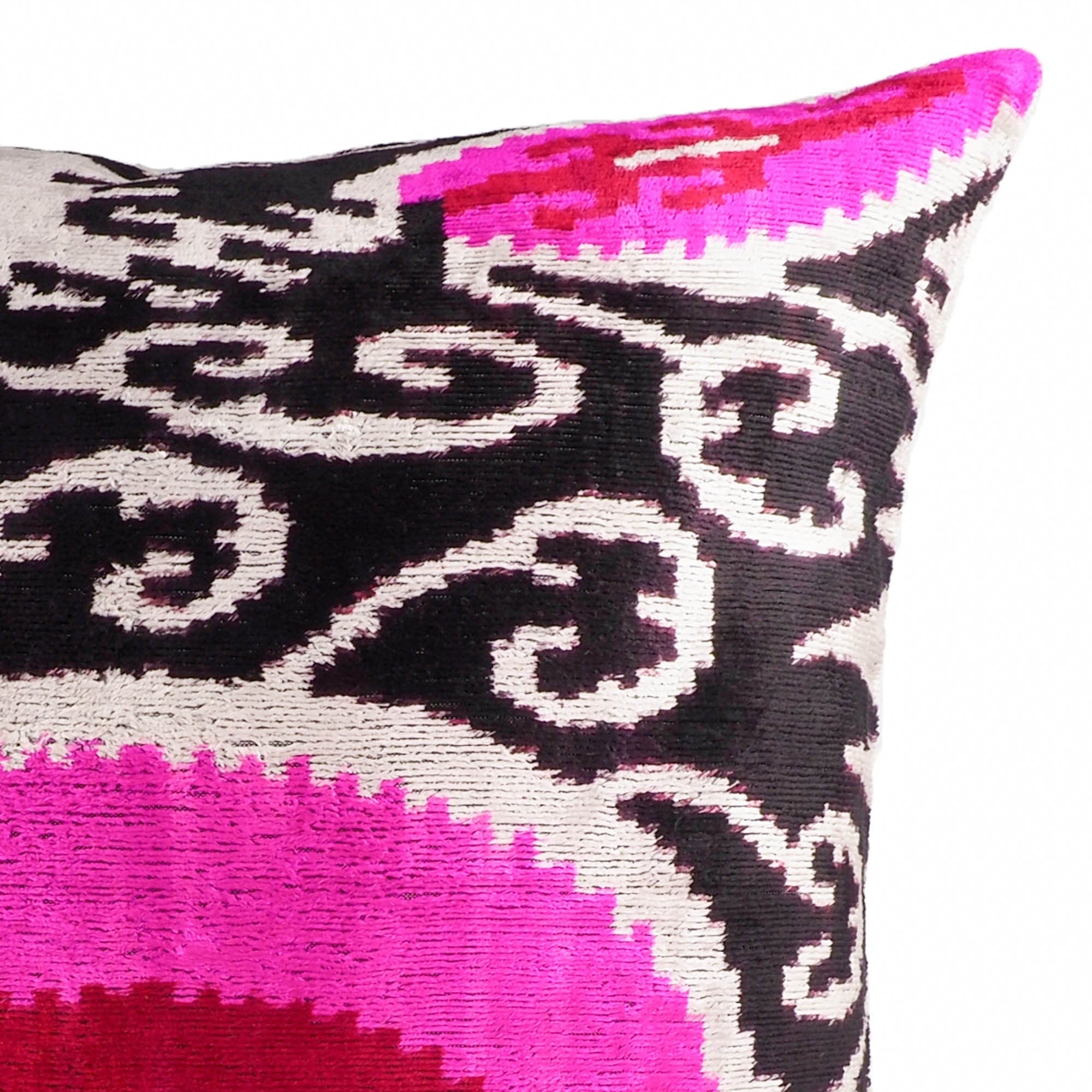 Dogon Silk Velvet Ikat Throw Pillow Cover, 20 X 20 - Che Cose Belle