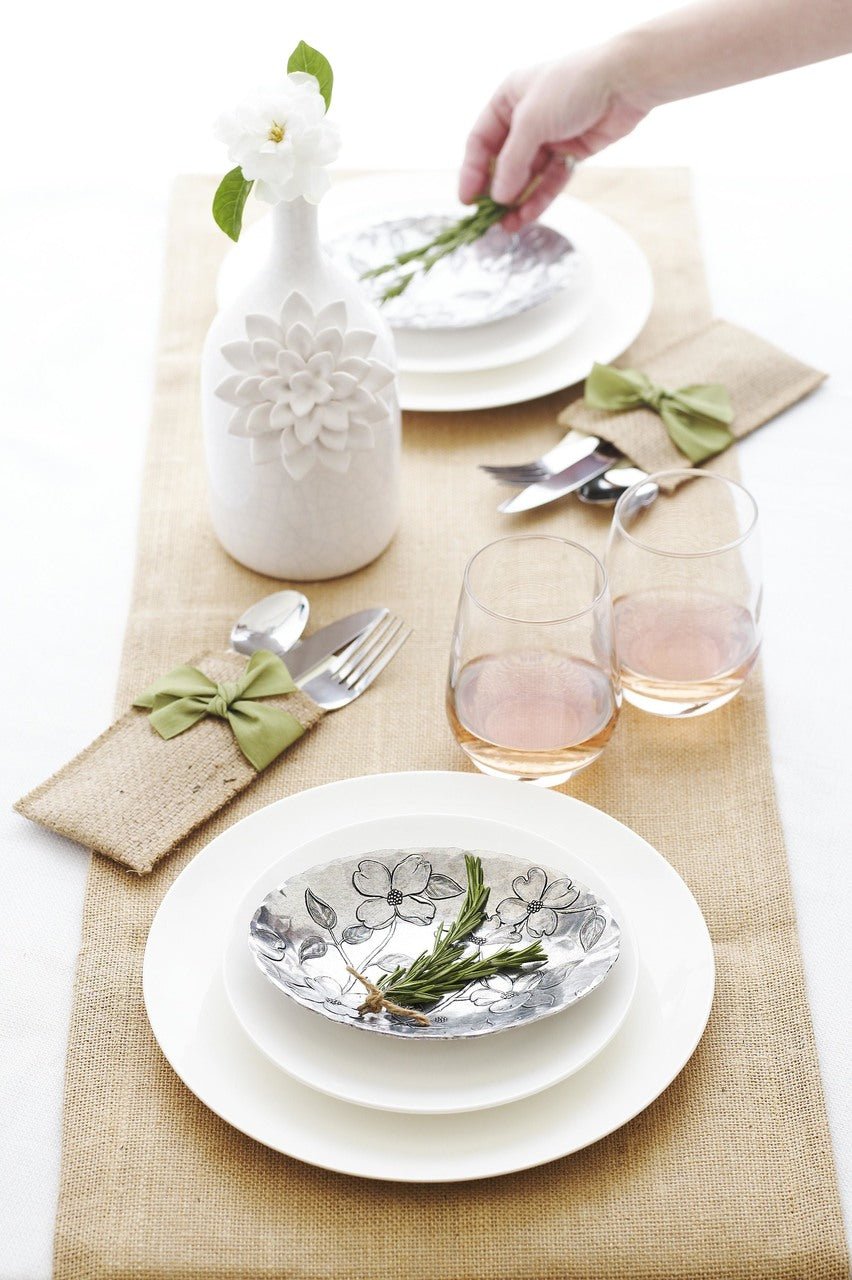 Dogwood 7 Inch Small Oval Dish - Che Cose Belle