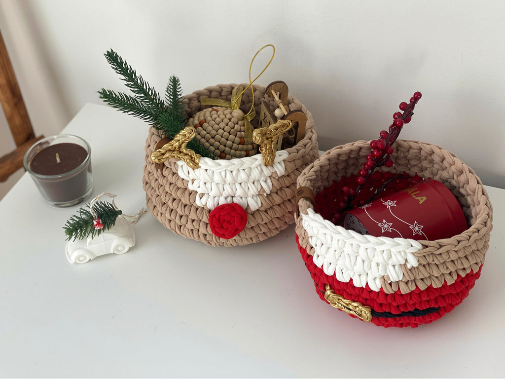 Christmas Deer and Santa Baskets