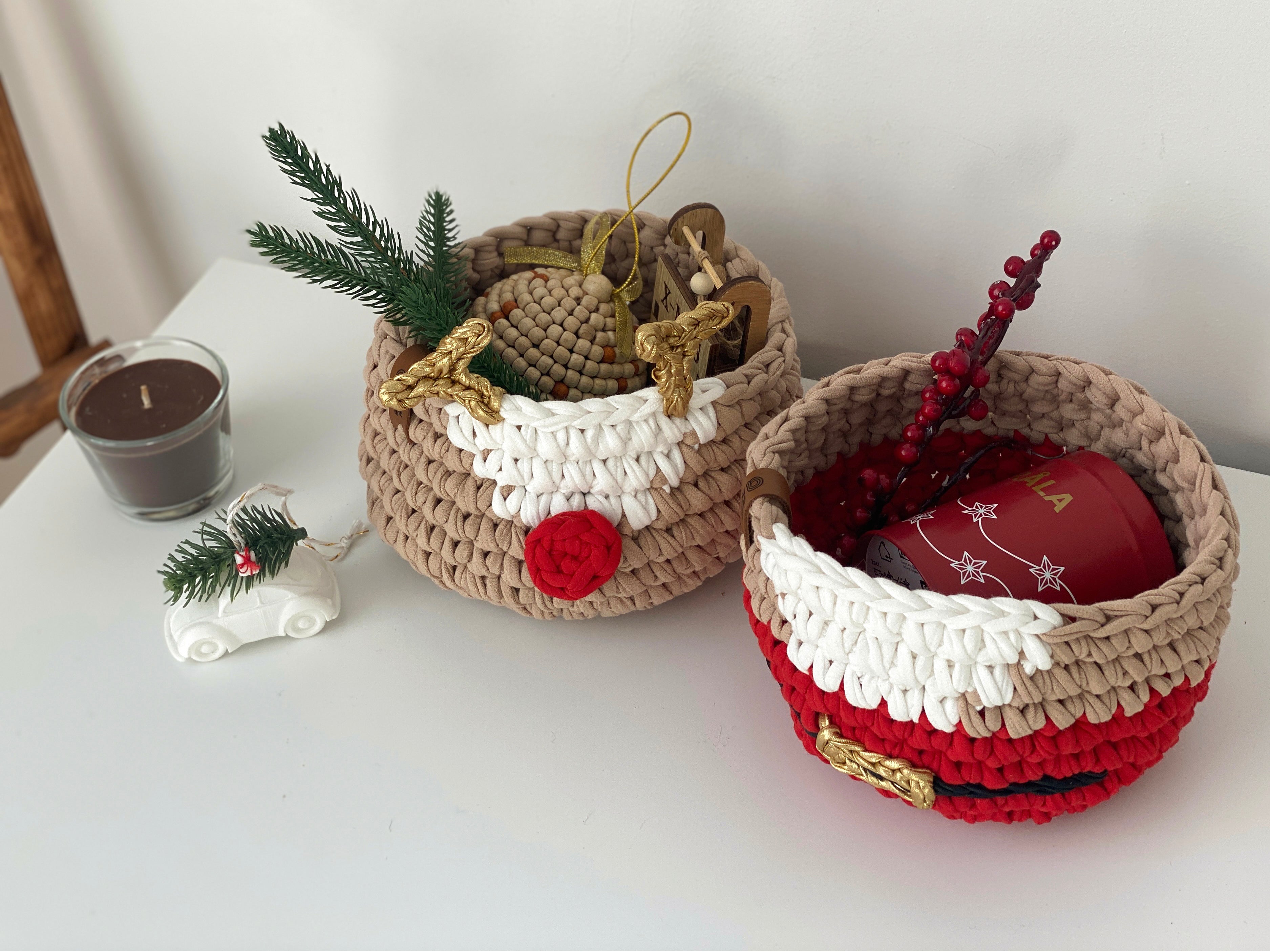 Christmas Deer and Santa Baskets