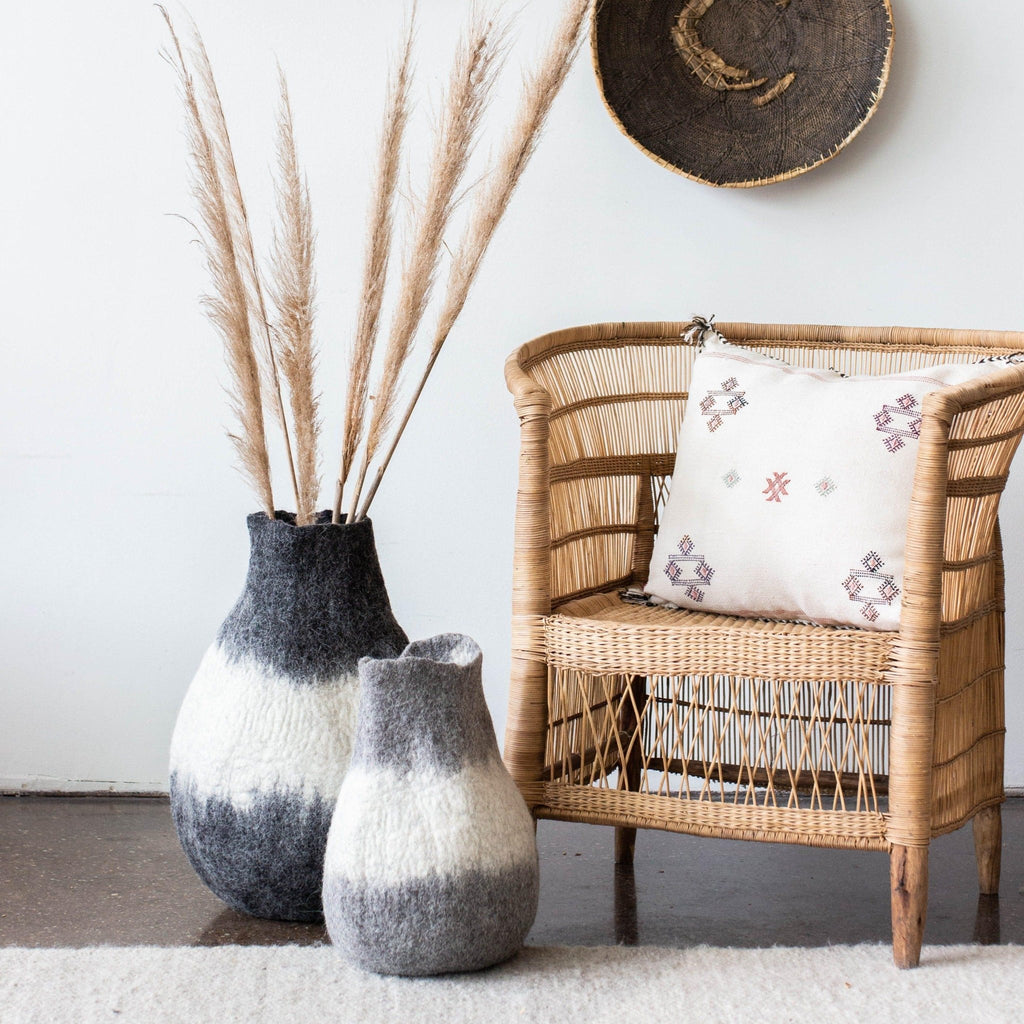 Eclipse Charcoal and Ivory Wool Gourd Basket - Che Cose Belle