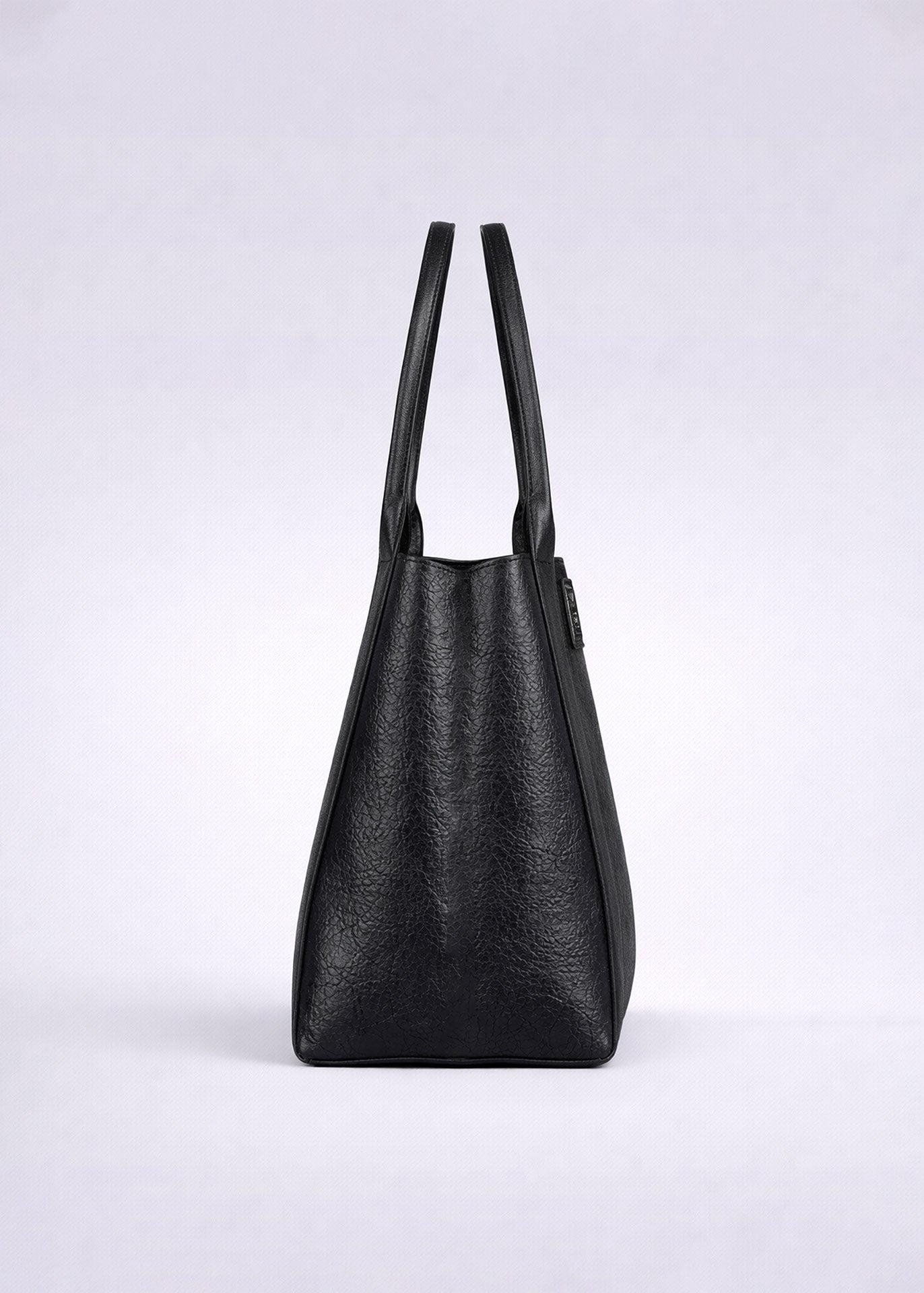 Black Temiqui Tote