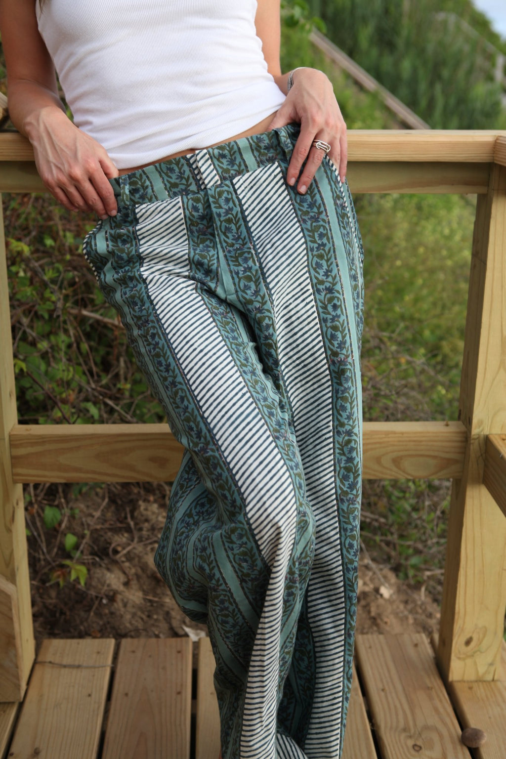 Edison Pant in Mystic Blue Stripe - Che Cose Belle