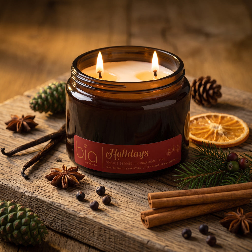 Holidays Christmas Soy Blend Candle — Orange Peel, Cinnamon & Vanilla