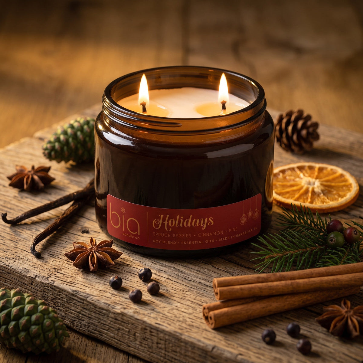 Holidays Christmas Soy Blend Candle — Orange Peel, Cinnamon & Vanilla