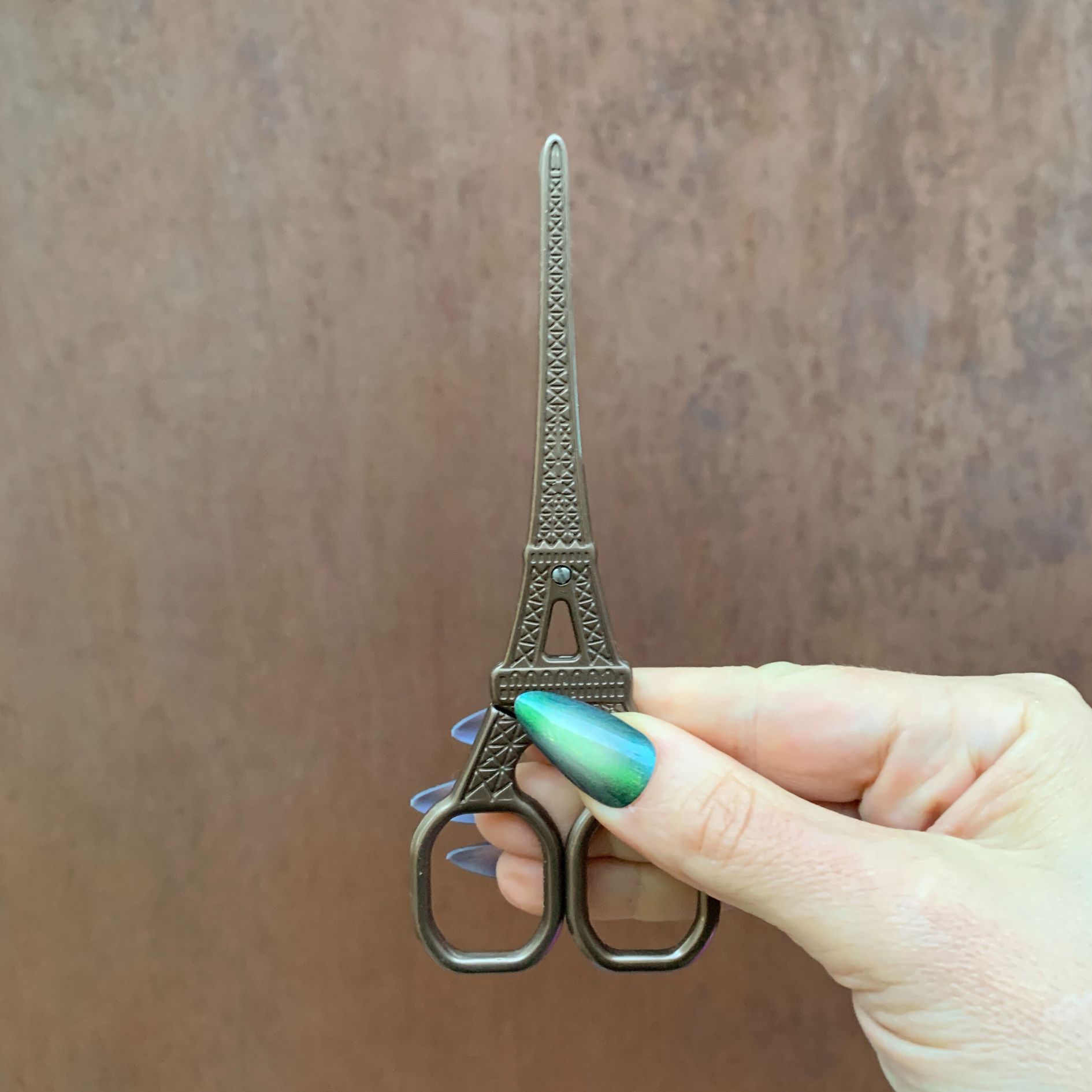 Eiffel Tower Mini Scissors in Antique Bronze, Rose Gold, Silver, Iridescent, or Gold - Che Cose Belle