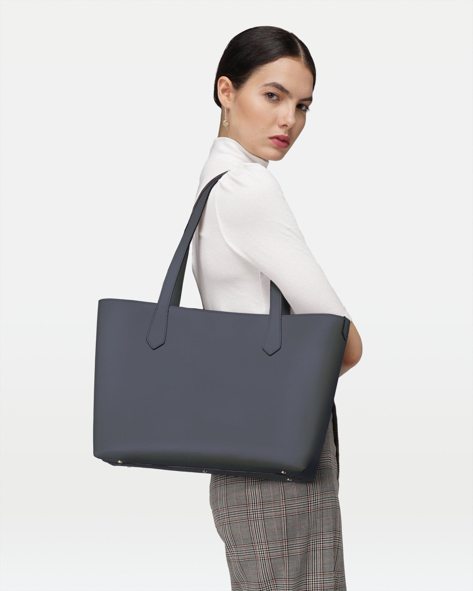 Elba medium size structured tote in vegetable - tanned leather - Che Cose Belle