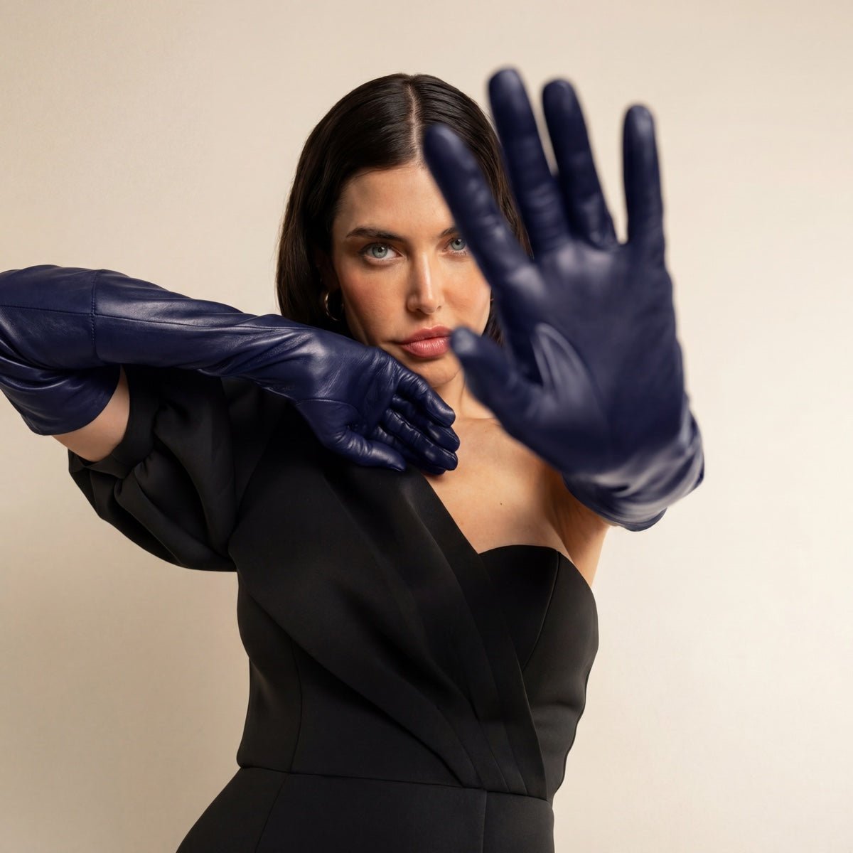 Elena (navy) - Italian silk lined 16-button length leather opera gloves - Che Cose Belle