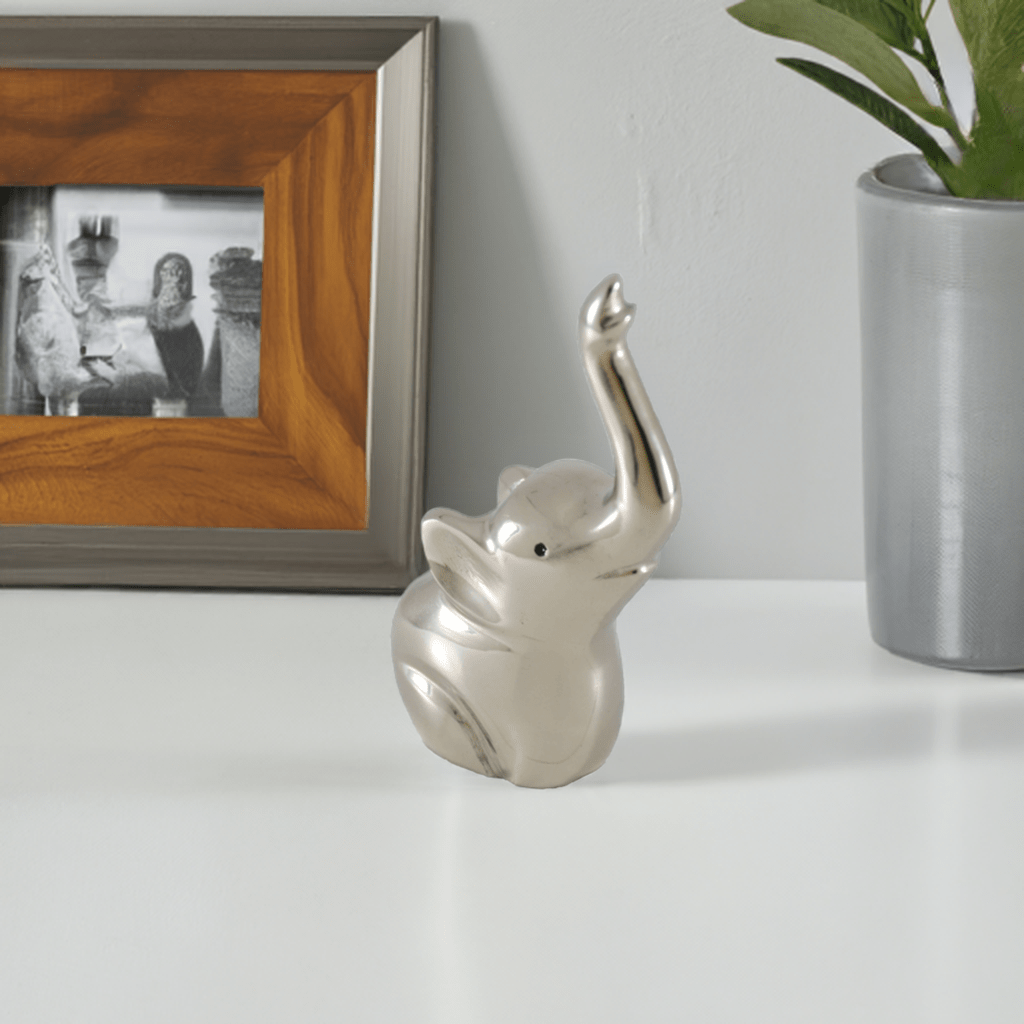 Elephant Ring Holder (4", Silver Finish) - Che Cose Belle
