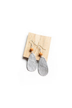 Ellipse Hammered Aluminum Earring - Che Cose Belle