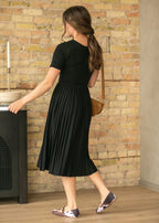 Emersyn Black Pleated Midi Dress - Che Cose Belle