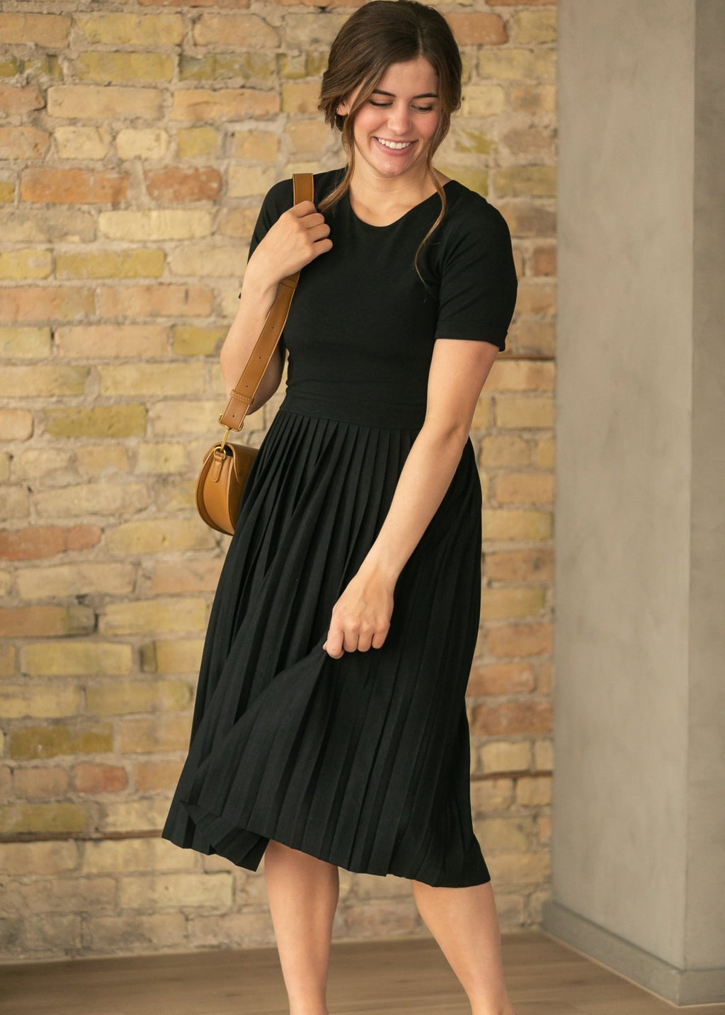 Emersyn Black Pleated Midi Dress - Che Cose Belle
