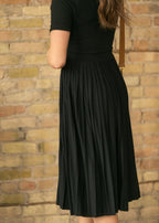 Emersyn Black Pleated Midi Dress - Che Cose Belle