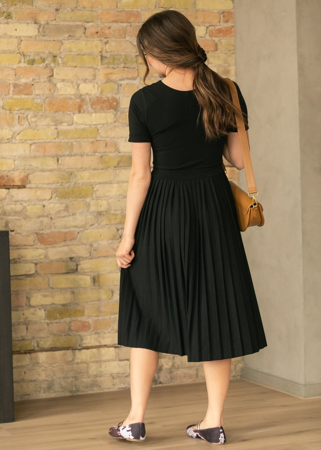 Emersyn Black Pleated Midi Dress - Che Cose Belle
