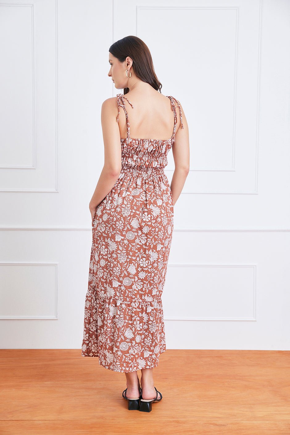 Emilia Midi Dress in Garden Roots - Che Cose Belle