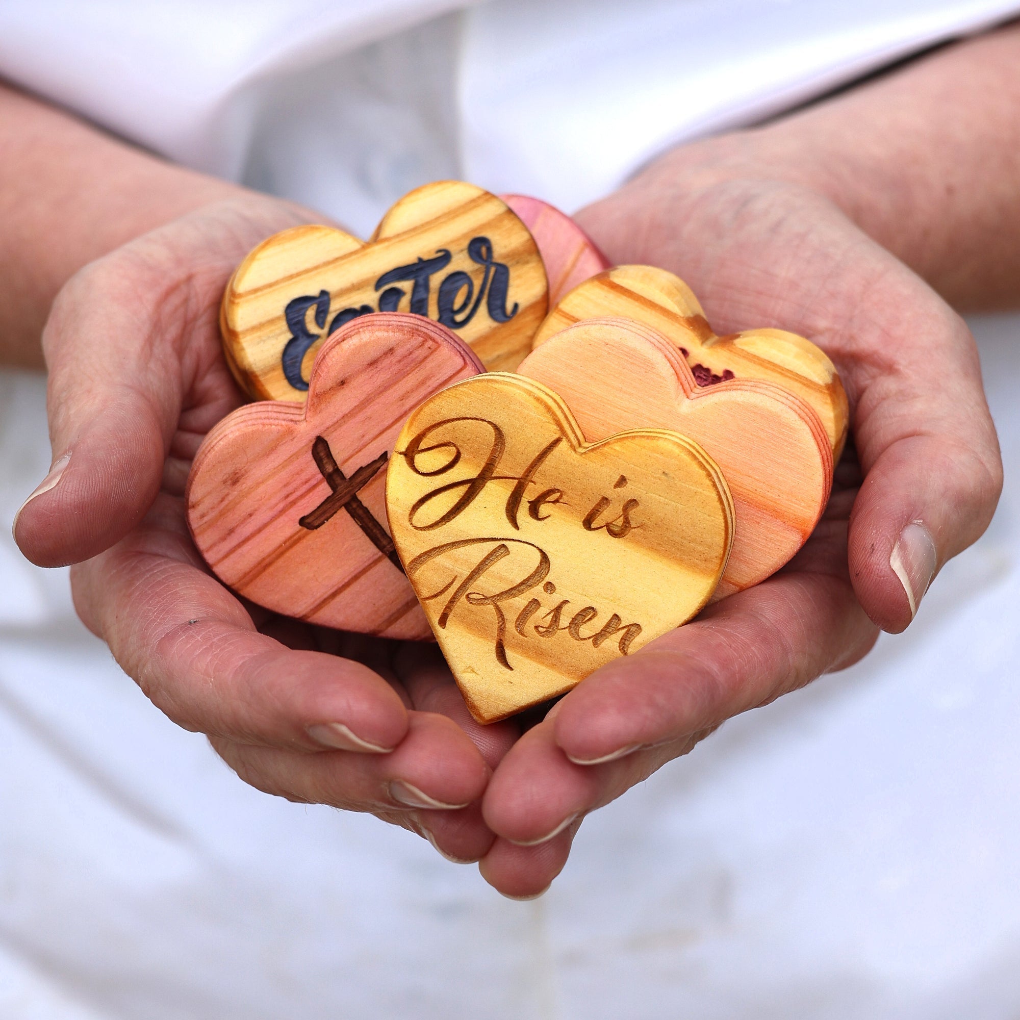 Engraved Easter Hearts - Che Cose Belle