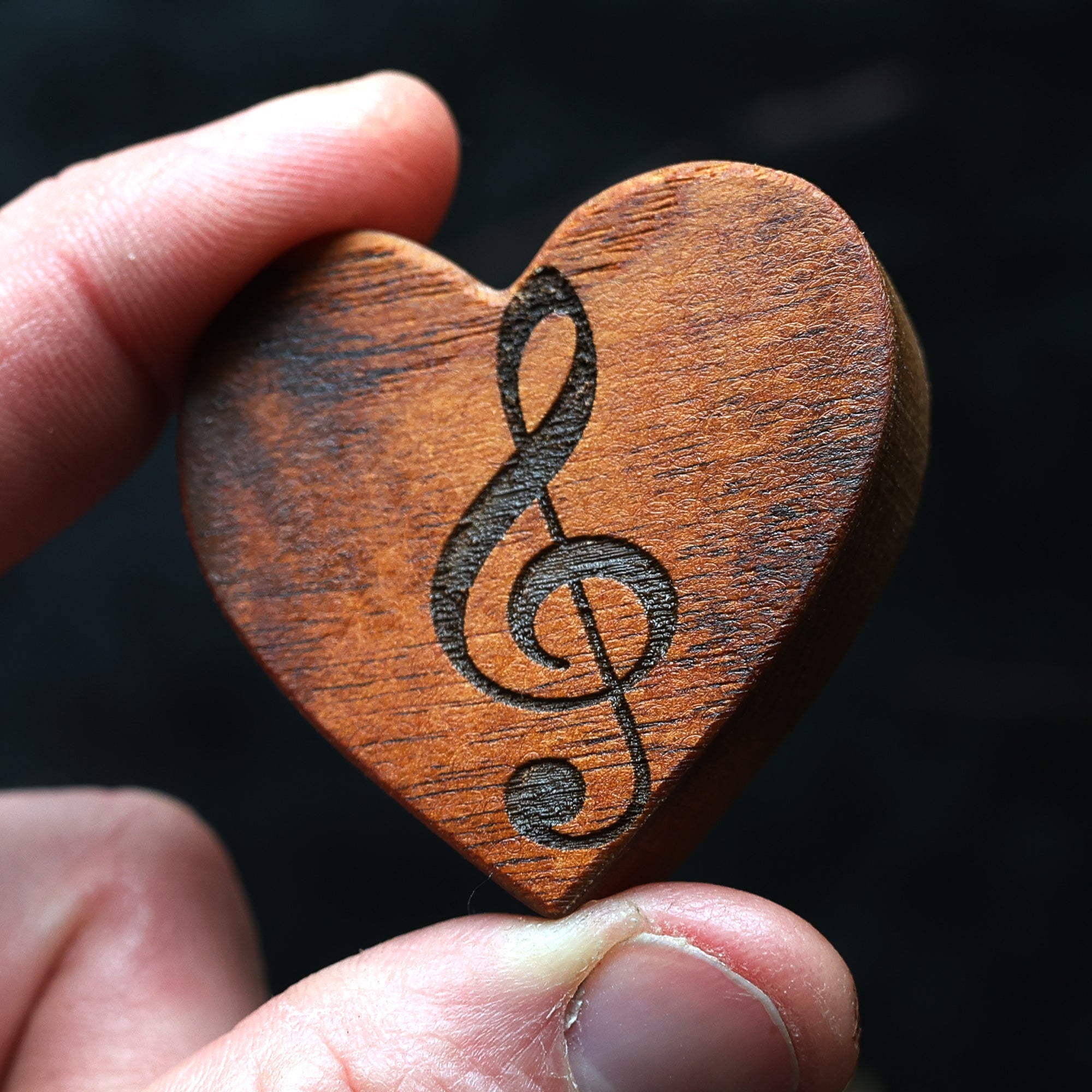 Engraved Hearts - Che Cose Belle