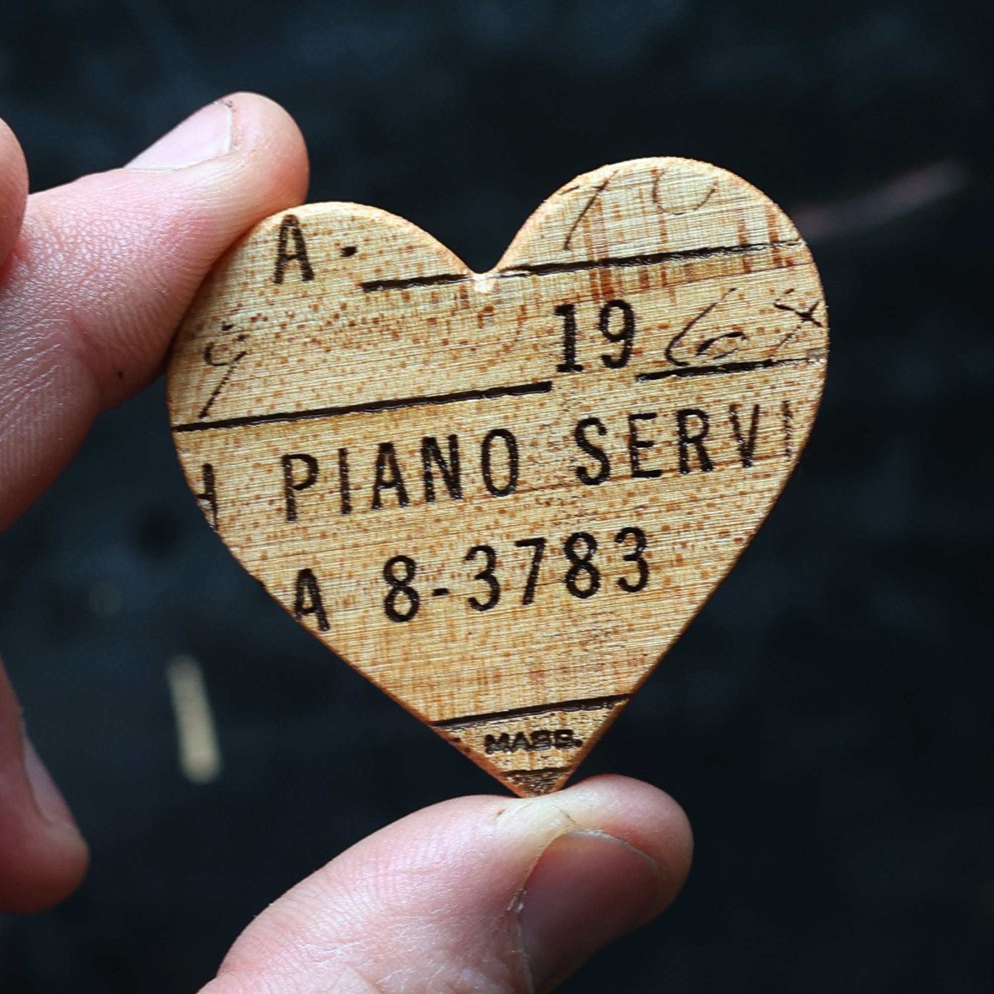 Engraved Hearts - Che Cose Belle