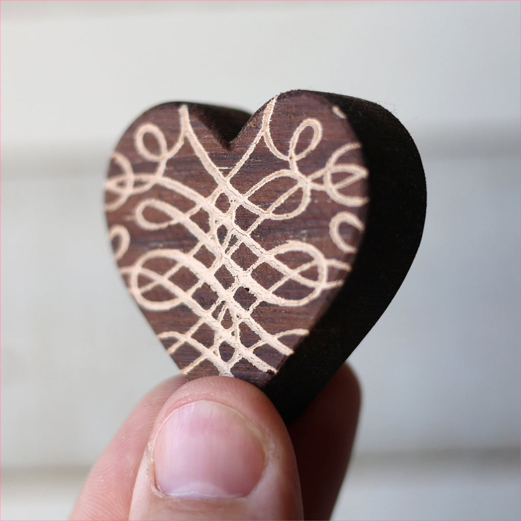 Engraved Hearts - Che Cose Belle
