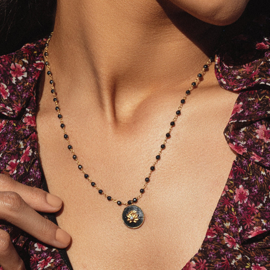 Enlightenment Hope - Hematite Lotus Necklace - Che Cose Belle