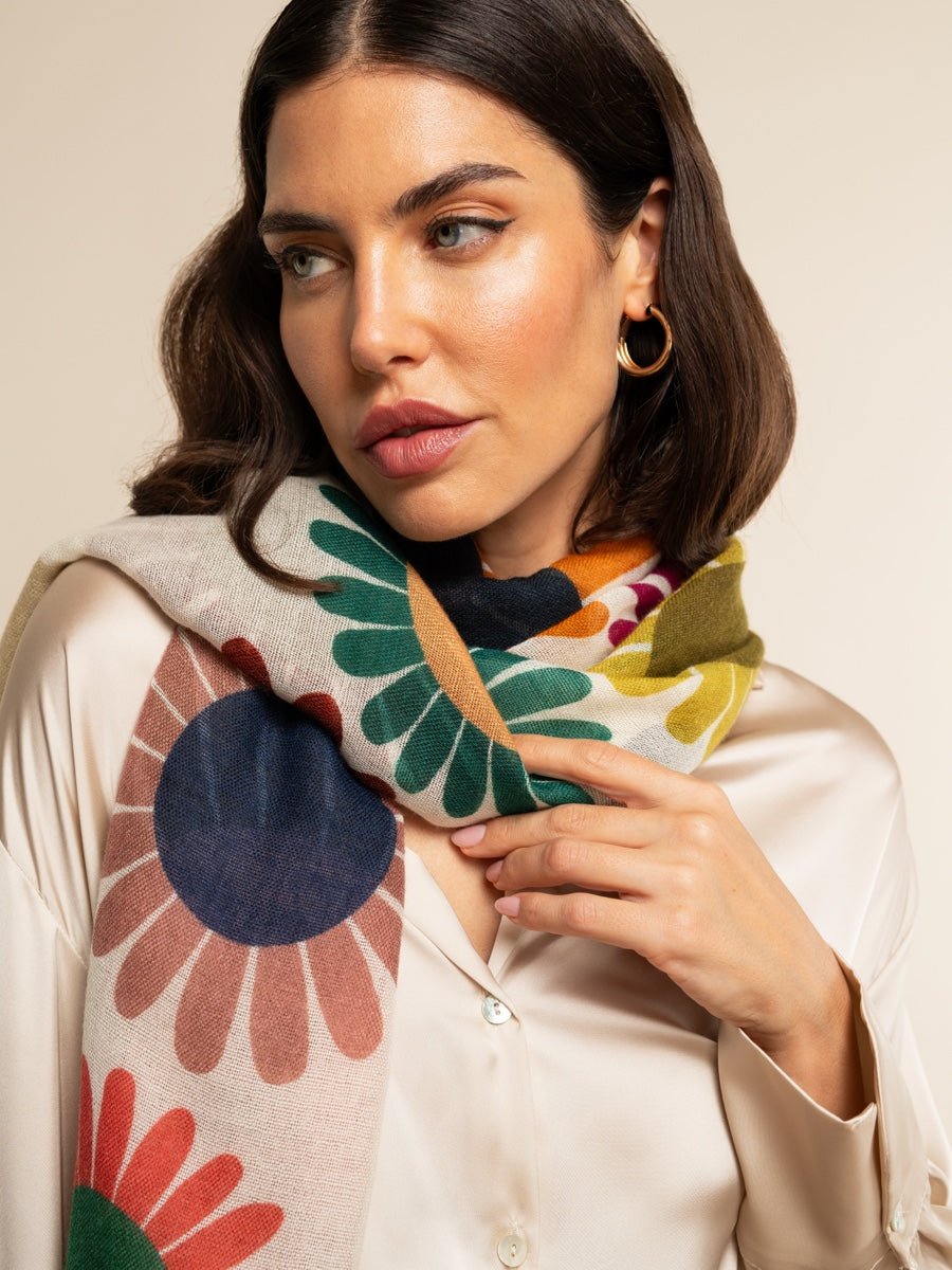Evelina (yellow) - Soft and lightweight Italian scarf from premium wool - Che Cose Belle