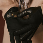 Fabrizio (black) – Tweed men's gloves with touchscreen capability and adjustable snap button - Che Cose Belle
