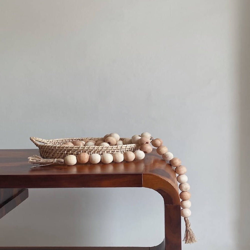 Farmhouse Wooden Beads With Jute Tassels - Che Cose Belle
