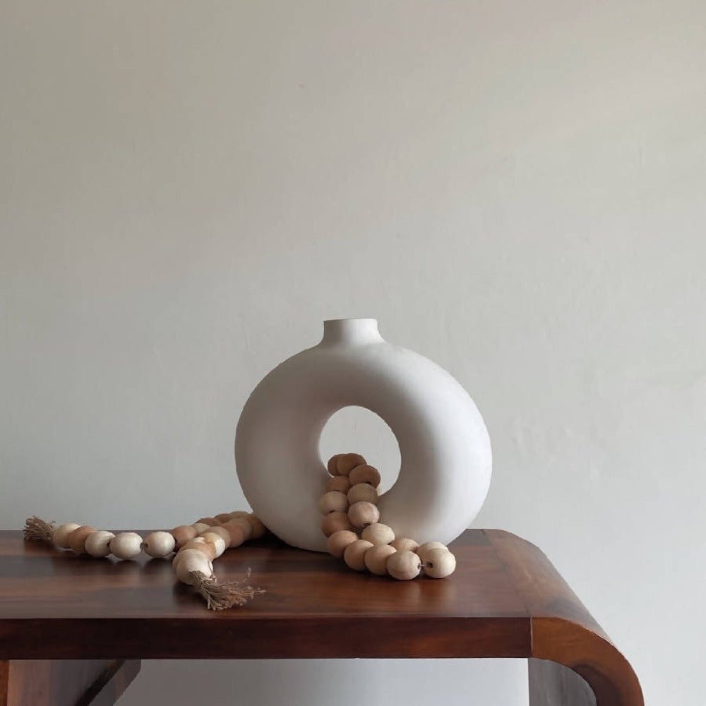 Farmhouse Wooden Beads With Jute Tassels - Che Cose Belle