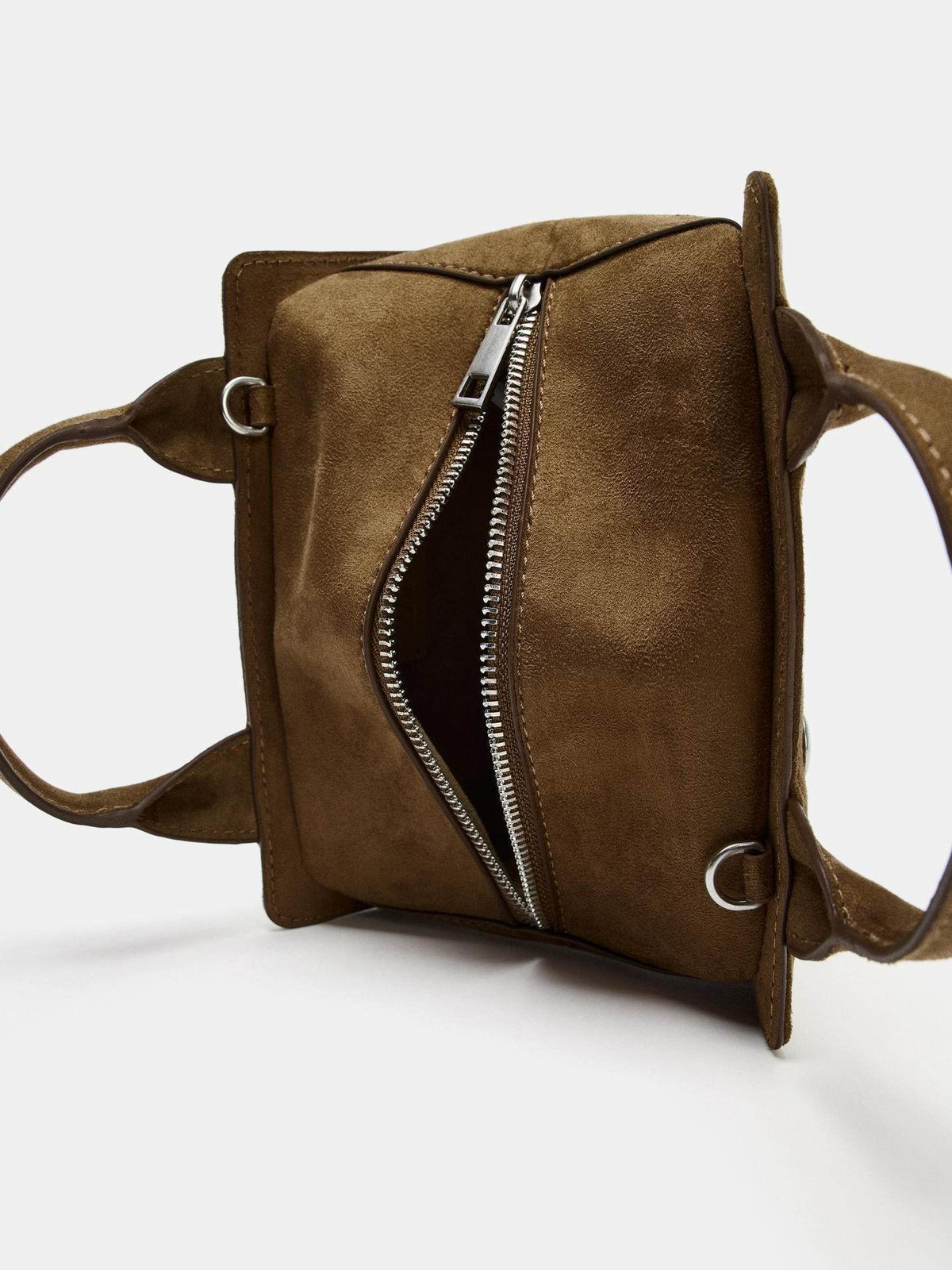Fashionable Rivet-Embellished Commuter Handbag In A Punk Style - Che Cose Belle