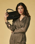 Federica (black) - Italian calf leather women's crossbody bag (with shoulder strap) - Che Cose Belle