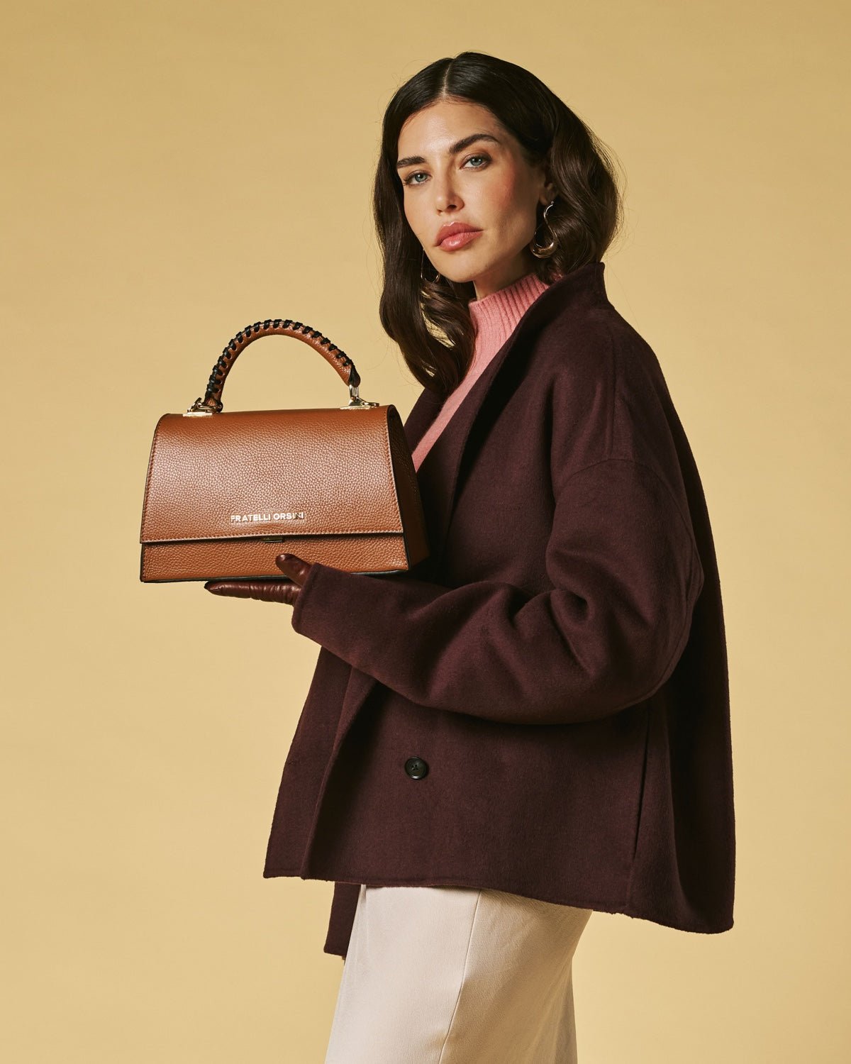 Federica (cognac) - Italian calf leather women's crossbody bag (with shoulder strap) - Che Cose Belle