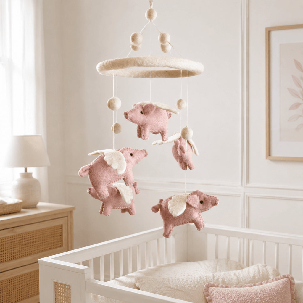 Felt Baby Mobile - Flying Pig - Che Cose Belle