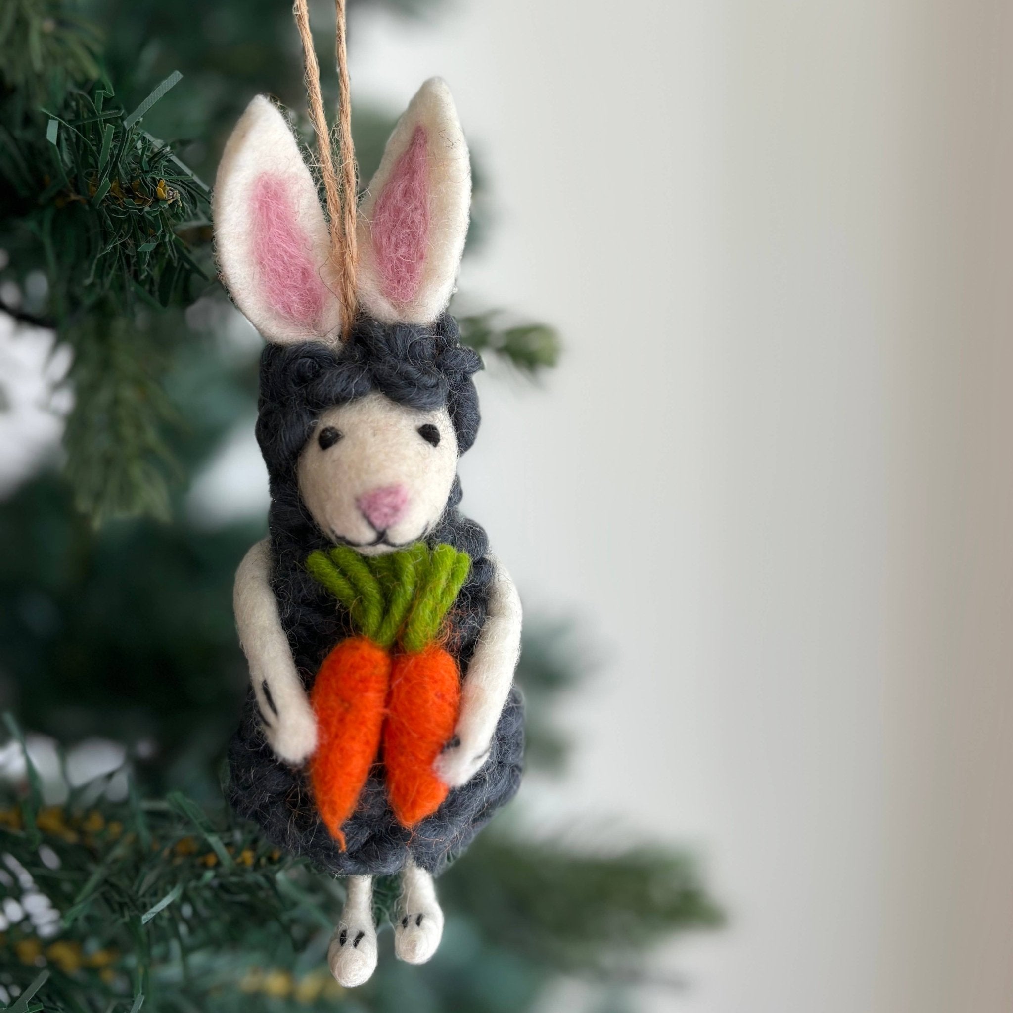 Felt Easter Bunny Sheep Ornament - Che Cose Belle