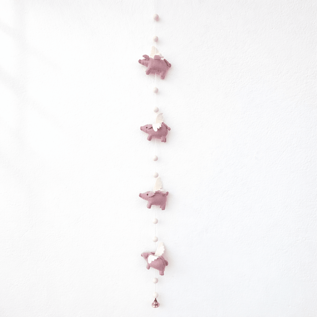 Felt Flying Pig Garland - Che Cose Belle