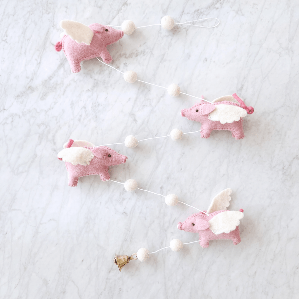 Felt Flying Pig Garland - Che Cose Belle