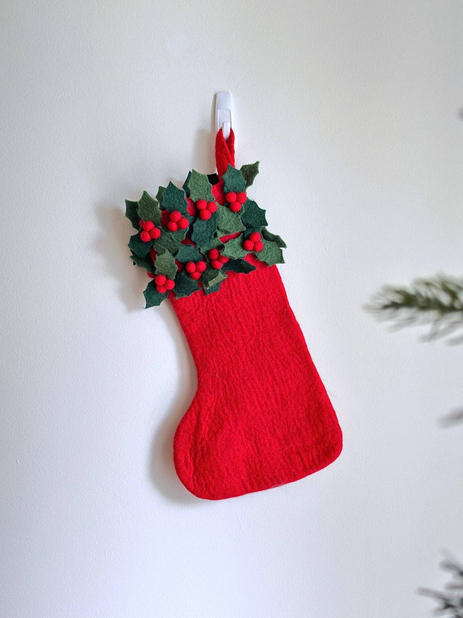 Felt Holly Christmas Stocking - Che Cose Belle